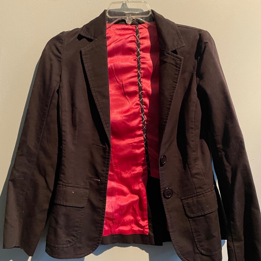 Casual black blazer